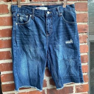 CLevi’s 511 Slim Distressed Jean Shorts